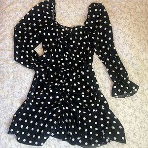 boohoo polka dot puff sleeve mini dress​​​​​​​